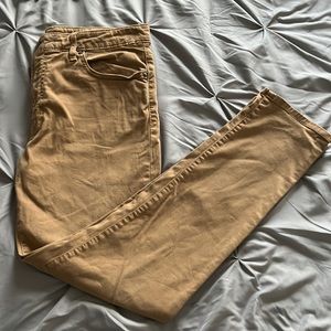 American eagle khakis pants